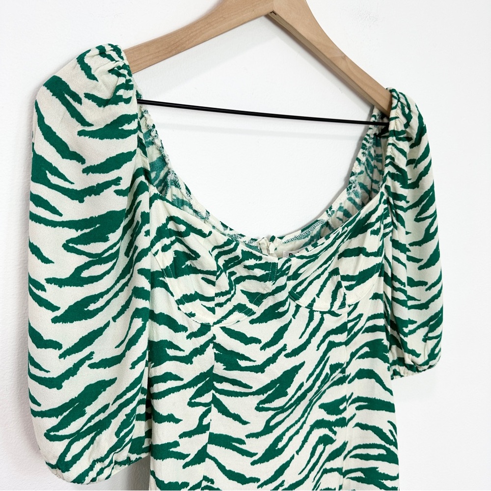 Reformation Green and Cream Zebra Print Mini Dress - Picture 3 of 8